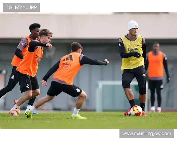 皇马客场稳健取胜，阿韦洛亚战术调整初见成效