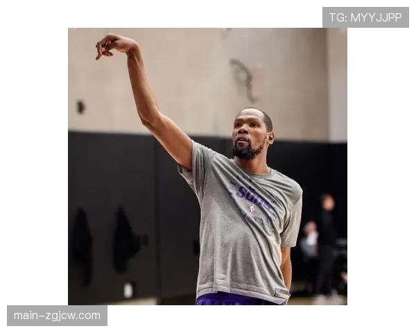 官方更新伤病名单：杜兰特、布克预计可在下周内复出